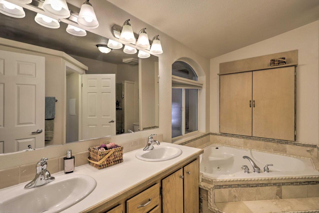 Red Rock Rambler Moab Home With Hot Tub And Views! Zewnętrze zdjęcie