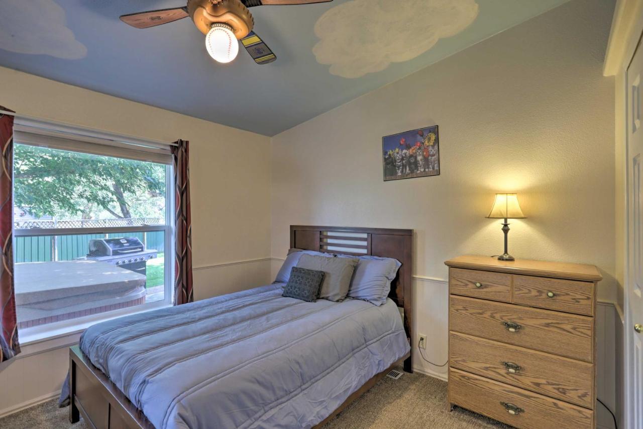 Red Rock Rambler Moab Home With Hot Tub And Views! Zewnętrze zdjęcie